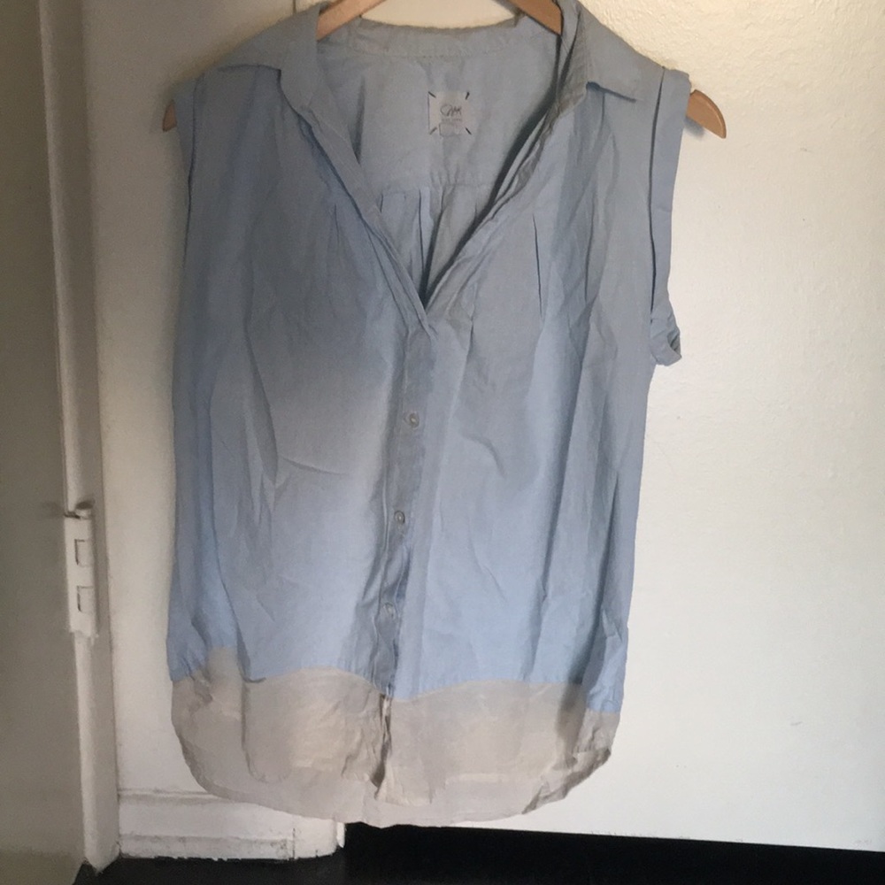Collared top